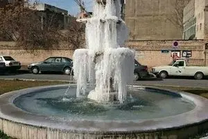 یخ زدن فواره میدان دارآباد
