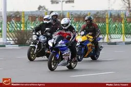 رژه موتورسواران به مناسبت آغاز دهه فجر