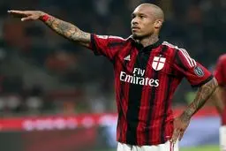 دی‌یونگ از میلان جدا شد