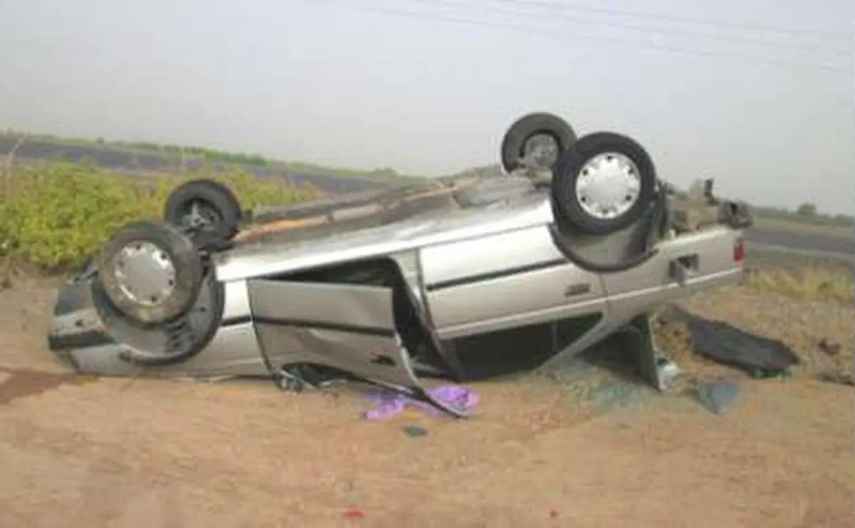 واژگونی دو دستگاه پژو ۴۰۵ در محور همدان