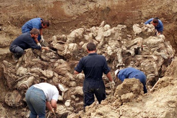 کشف ۶۶۲ جسد از ۲۰۱ گور دسته جمعی در مکزیک