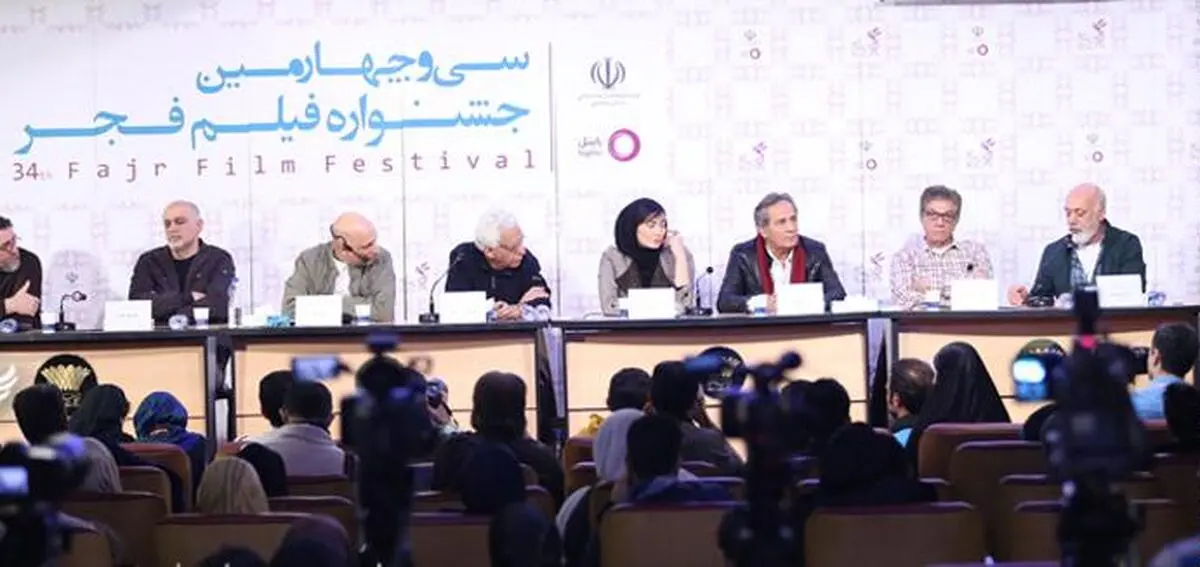 پوراحمد: کتاب "هنوز آلیس" باعث ساختن "کفش‌هایم کو؟" شد/  کیانیان: ۹۰ درصد نقش‌هایی که تاکنون بازی کرده‌ام، منفی بوده است