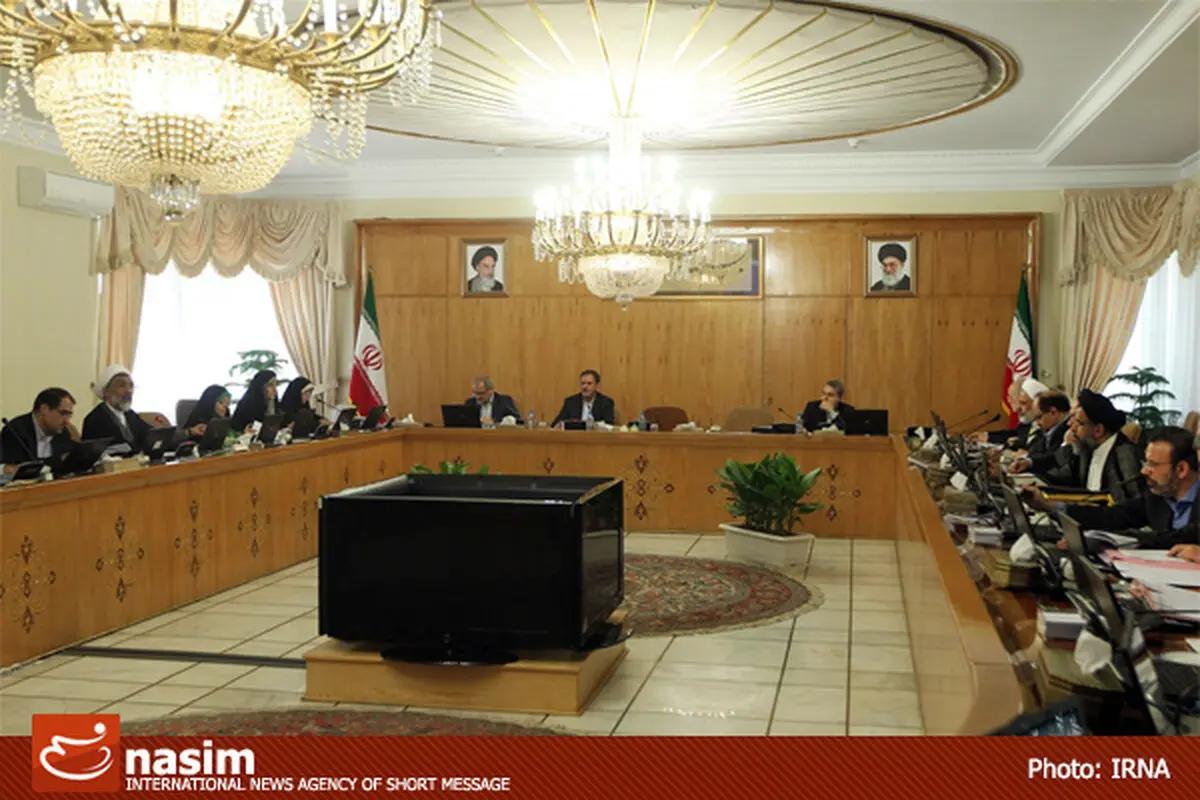 گزارش وزارت اقتصاد درباره عملکرد بسته سیاست‌های اقتصادی به هیات دولت ارائه شد