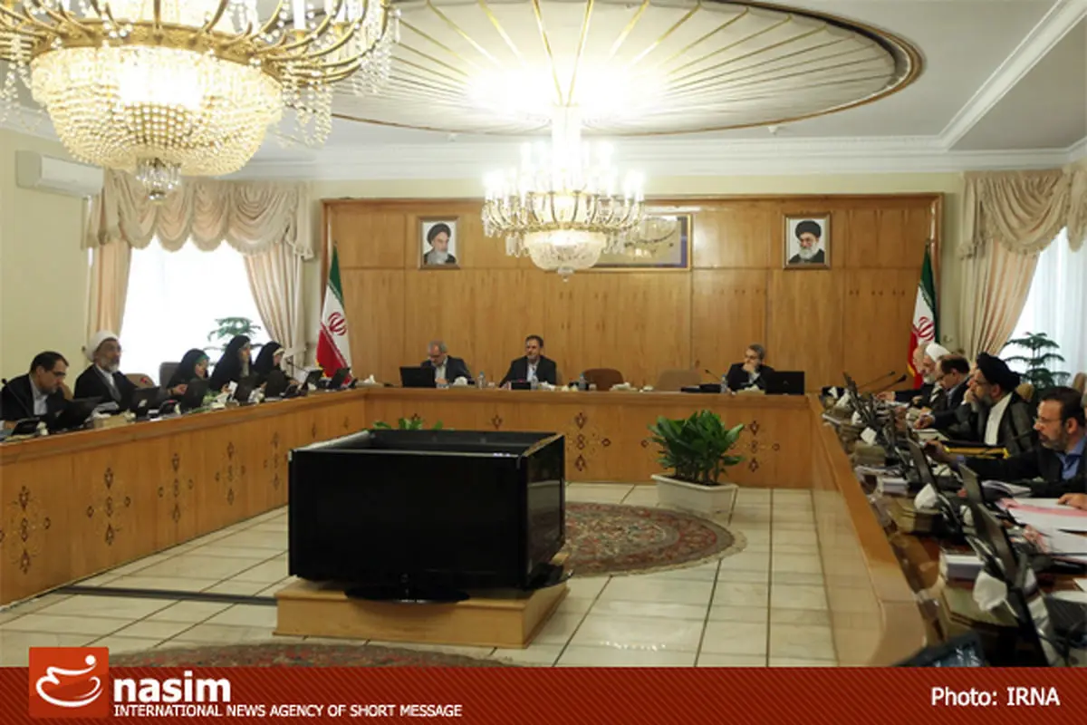 گزارش وزارت اقتصاد درباره عملکرد بسته سیاست‌های اقتصادی به هیات دولت ارائه شد