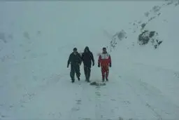 برف و کولاک در ۱۷ استان ۱۰ هزار نفر را زمین‌گیر کرد