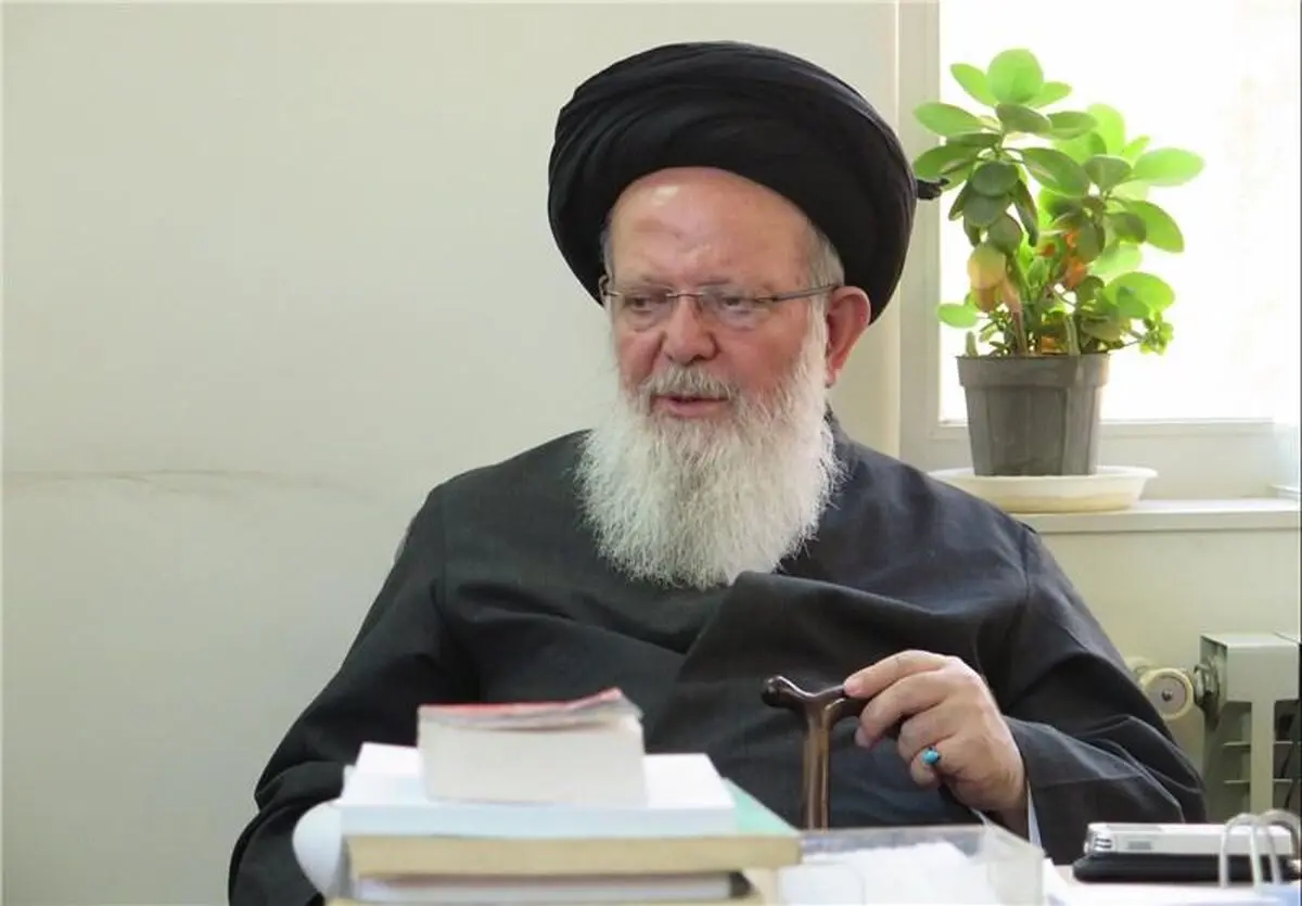 فرماندهی و رهبری آیت‌الله خامنه‌ای عزت و بزرگواری اسلام و مسلمین و تشیع را حفظ کرده است