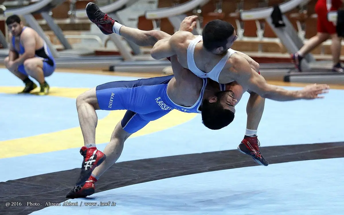 فرنگی‌کاران جوان به اردو فراخوانده شدند