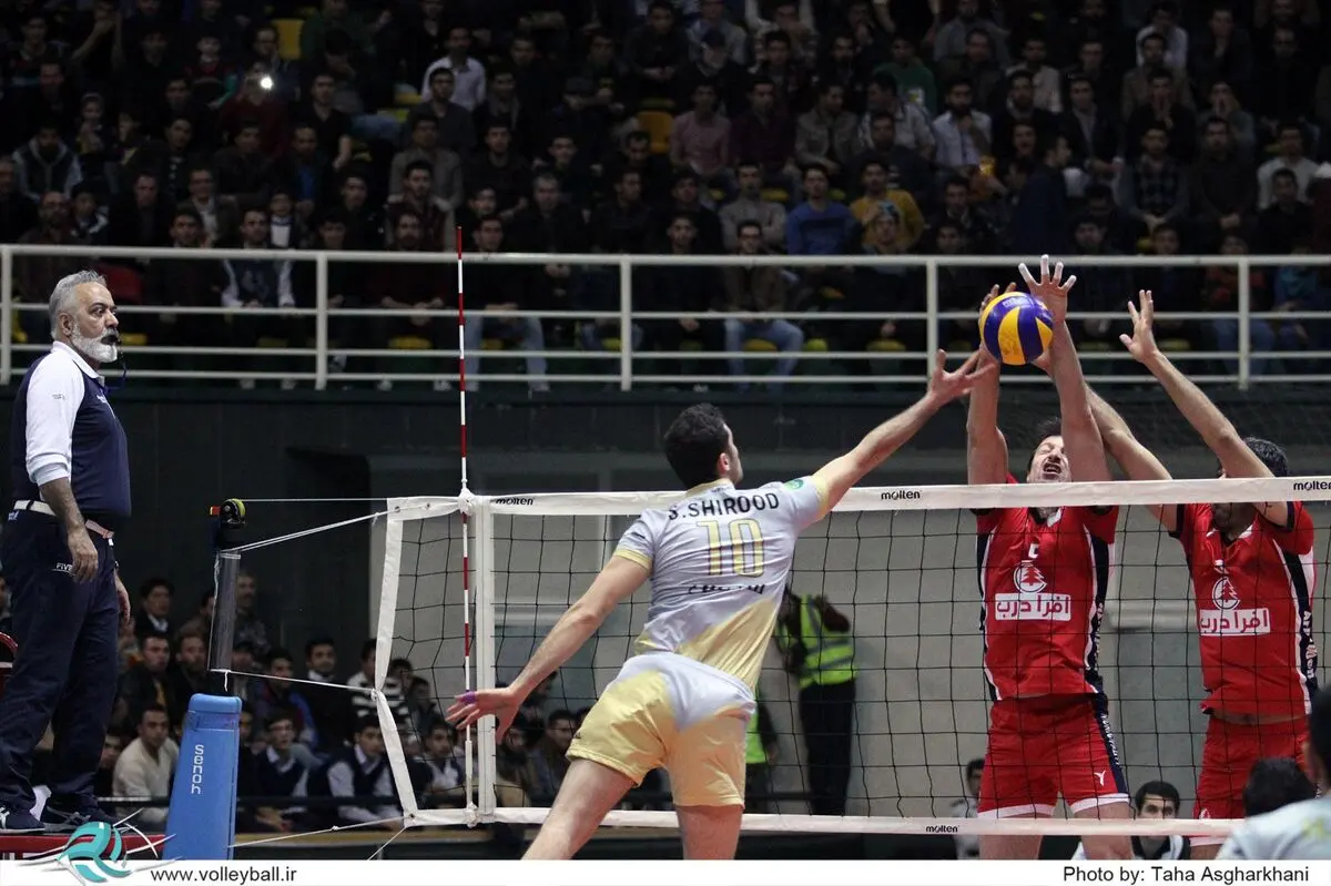 بانک سرمایه در زمین جواهری پیروز شد