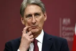 هاموند: حملات روسیه در سوریه داعش را قوی‌تر می‌کند