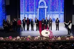 شبی که همه از حاتمی‌کیا گفتند/ پرویز پرستویی، پریناز ایزدیار  و 