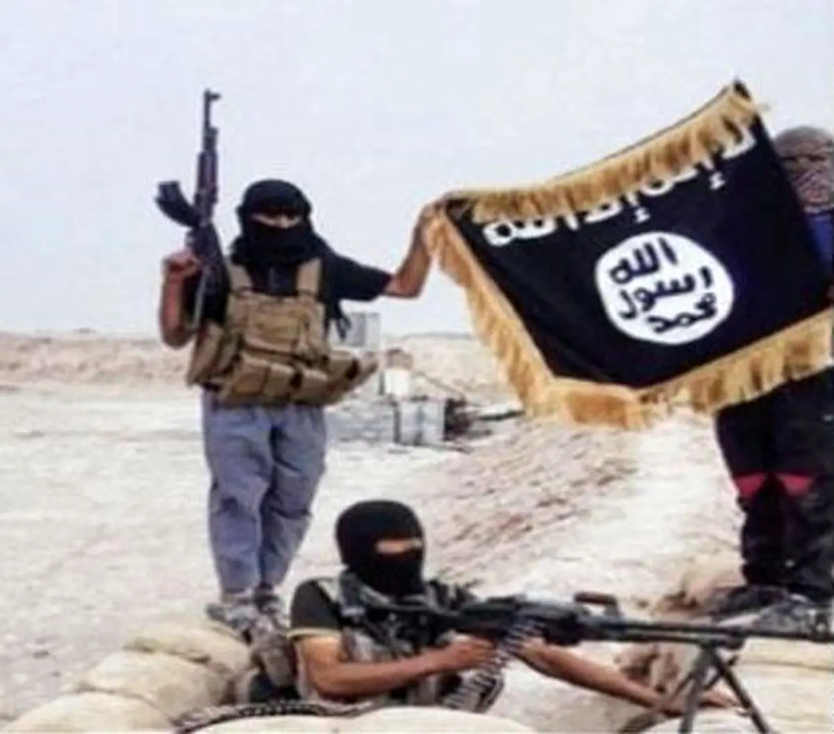 ۵ کشته در حمله داعش به اتوبوس نظامیان مصری