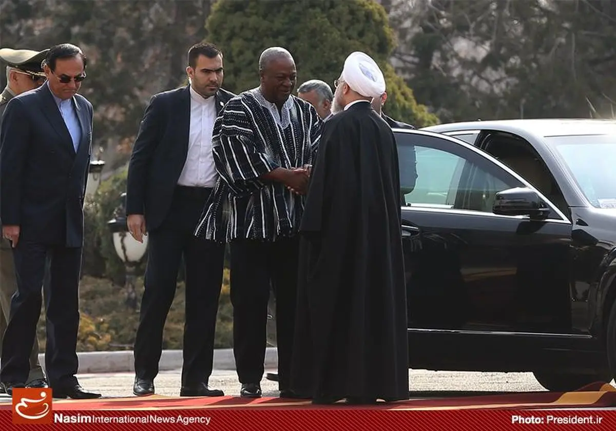 استقبال رسمی از رئیس جمهور غنا