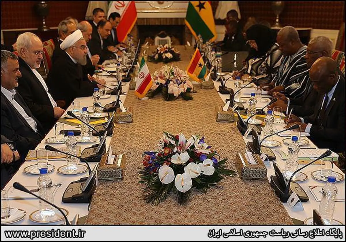 روحانی: اقدامات مشترک برای مقابله با گروه‌های تروریستی انجام شود