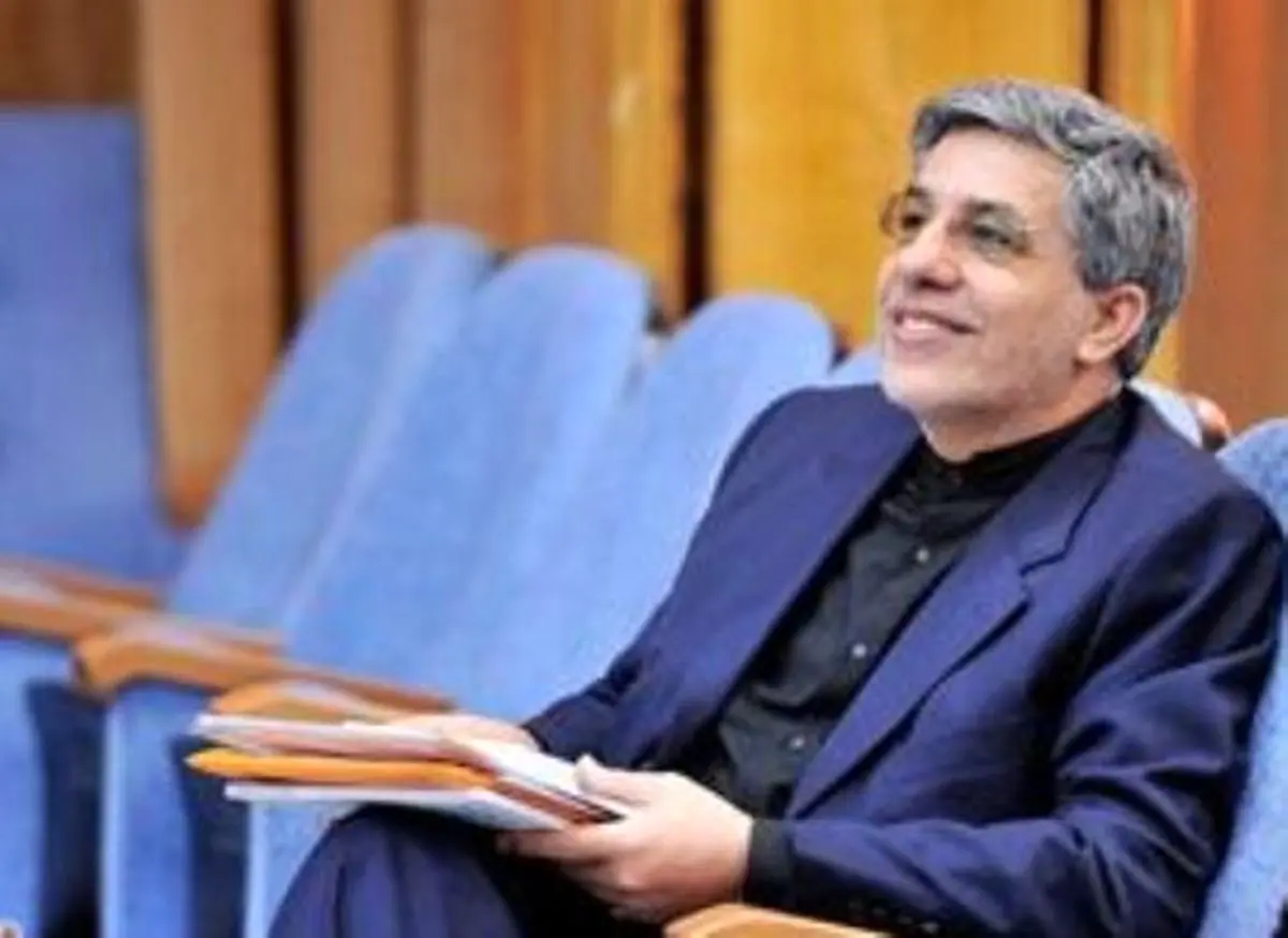 اعتراف مشاور معاون اجرایی رئیس‌جمهور درباره وصل نشدن سوئیفت