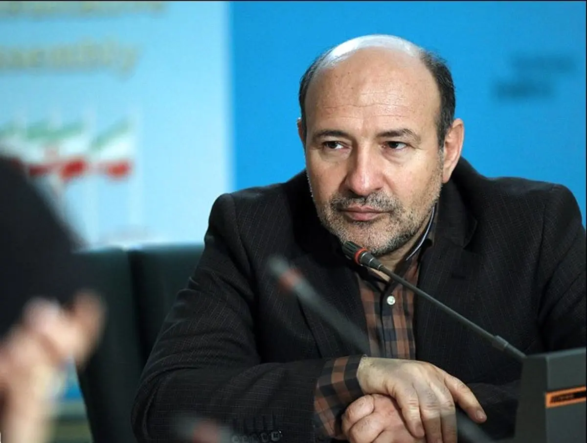 تمایل بیش از حد کفاشیان به حفظ ریاست فدراسیون فقط دامن تیم ملی را می‌گیرد