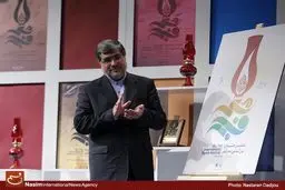 انتقاد تعدادی از شاعران از رویه داوری و برگزاری جشنواره شعر فجر