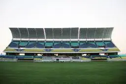 بازدید برانکو و طاهری از ورزشگاه شهید کاظمی