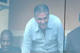 کی‌روش و دستیارانش در سه ورزشگاه نظاره‌گر بازی‌های لیگ