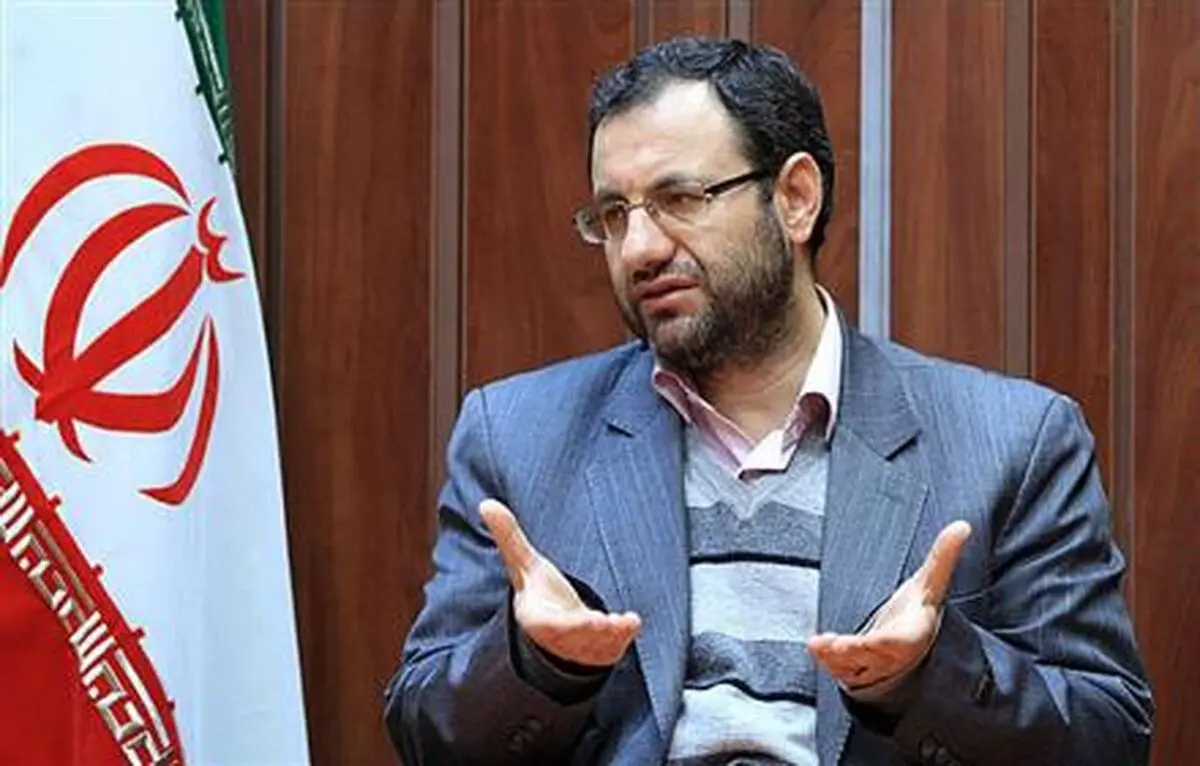 سران لیستی که بی‌بی‌سی از آنان حمایت می‌کنند باید از انگلیس اظهار برائت کنند