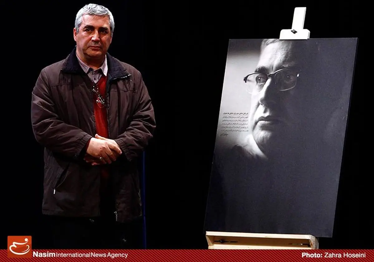 تجلیل خانواده شهدای هسته‌ای و مدافع حرم از ابراهیم حاتمی‌کیا