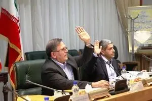 رئیس کل بانک مرکزی: اتصال به سوئیفت هنوز عملیانی نشده است