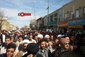مراسم تشییع پیکر چهار شهید مدافع حرم در حرم حضرت معصومه(س) در قم