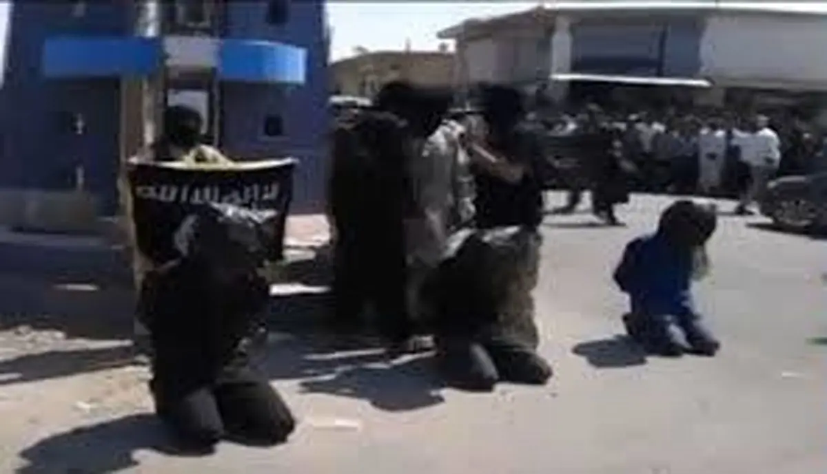 داعش ۱۲ نفر را در موصل اعدام کرد