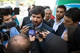 دیناروند: کاهش واردات دارو در سال ۹۴ نسبت به سال‌های ۹۰ تا ۹۲
