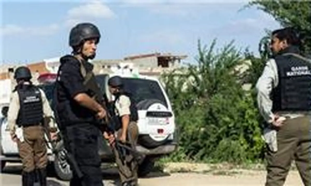حالت فوق‌العاده در تونس یک ماه دیگر تمدید شد