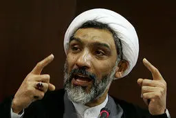 خدمات ثبت‌ احوال و ثبت‌ اسناد در برنامه ششم رایگان می‌شود