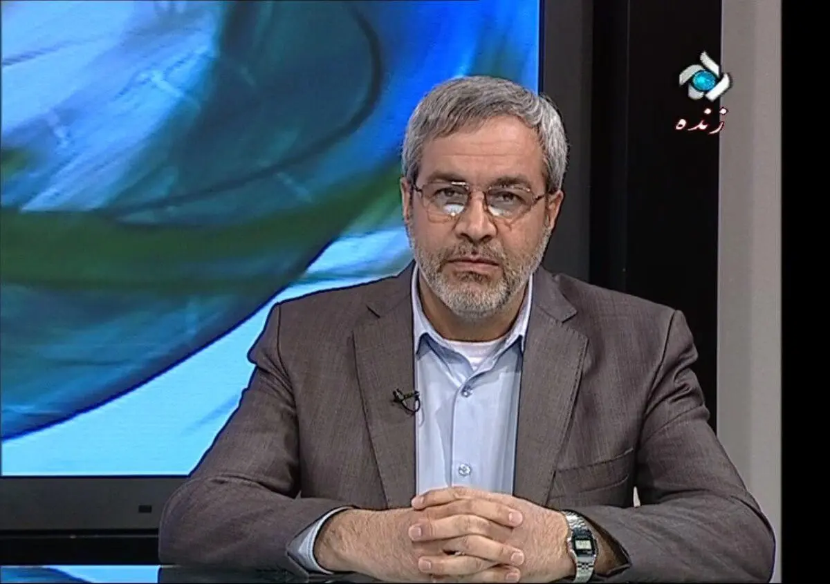 یک اقتصاددان اصولگرا به نفع لیست ائتلاف بزرگ انصراف داد