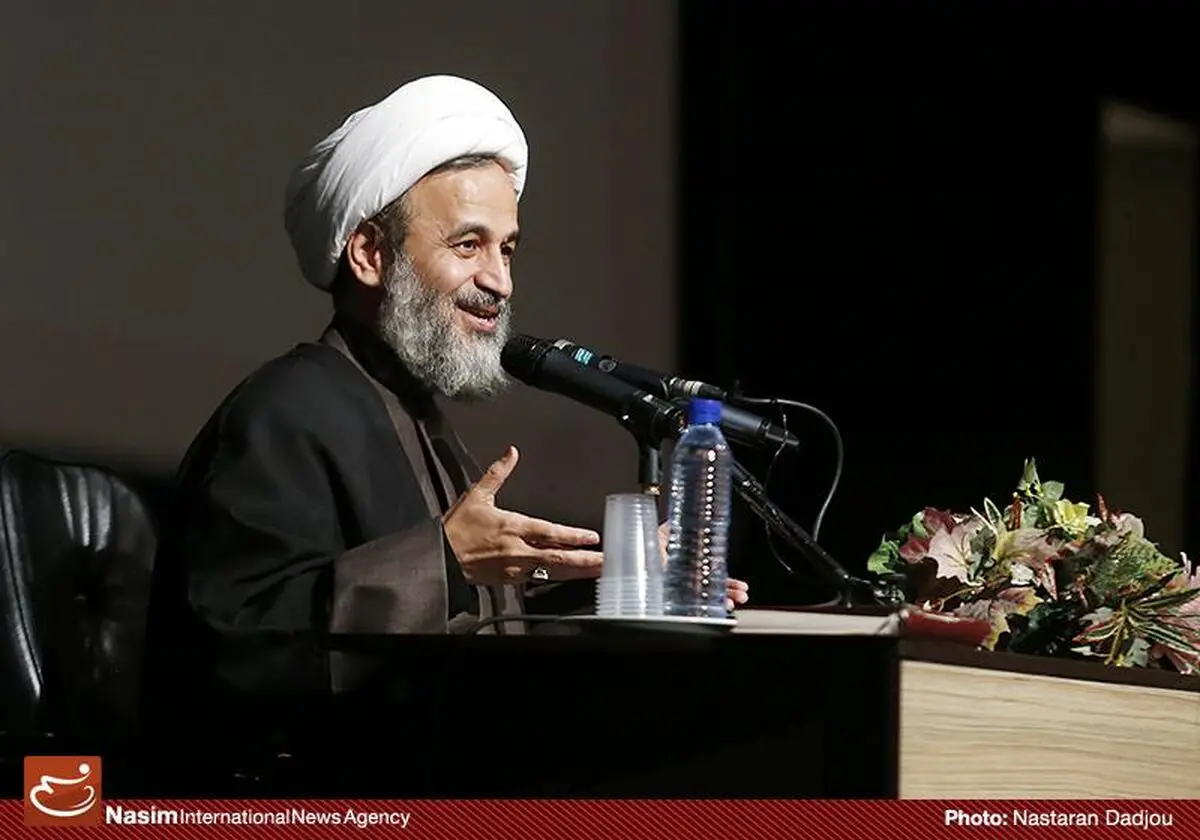 سخنرانی حجت‌الاسلام پناهیان در همایش "نه به دخالت انگلیس"