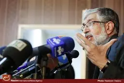 ملت ایران با بصیرت خود استعمار پیر را از دخالت در سرنوشت کشور پیشمان می‌کند