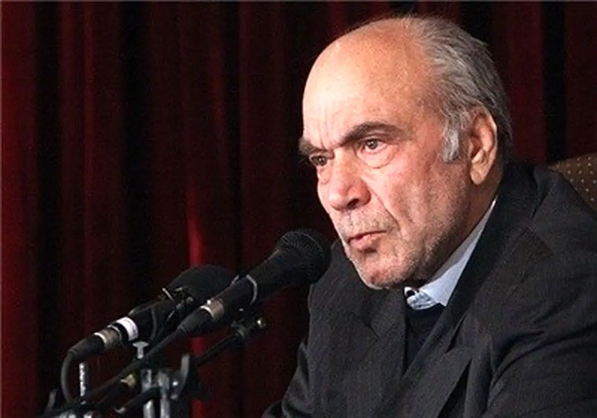 علم هنوز عزت خود را حفظ کرده است