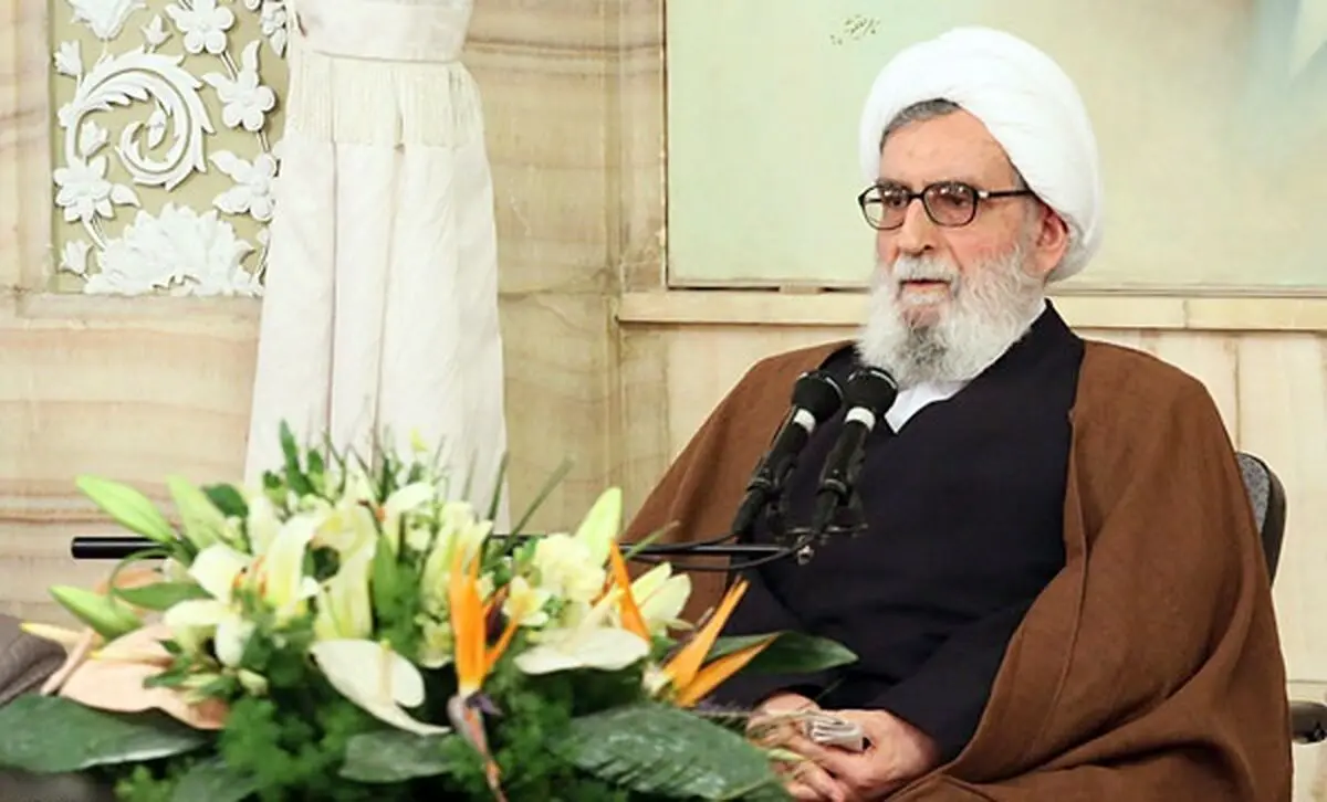 آخرین وضعیت جسمانی آیت‌الله واعظ طبسی/ وزیر بهداشت برای بررسی روند درمانی به مشهد رفت
