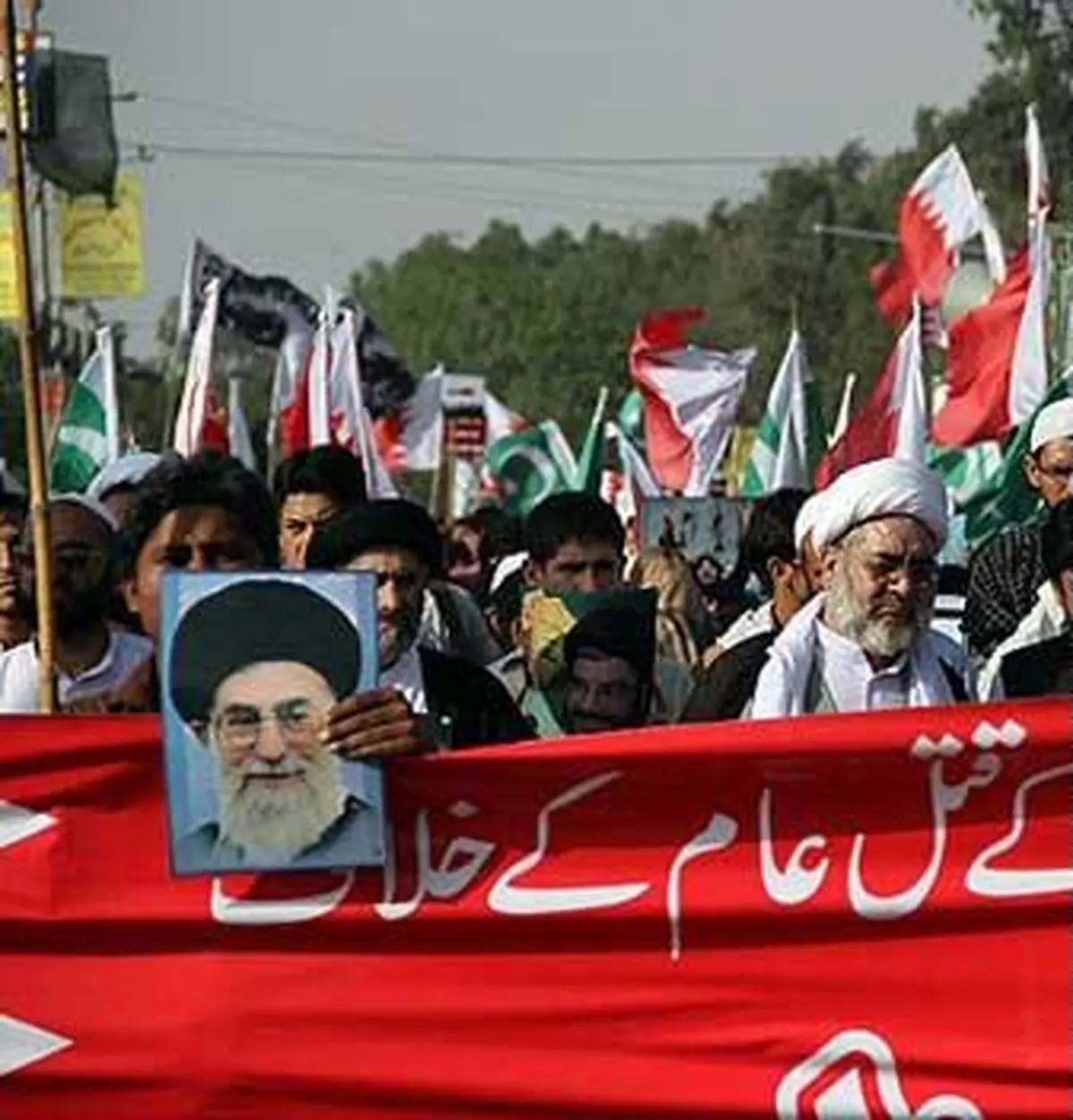 مردم بحرین علیه "آل خلیفه" تظاهرات کردند