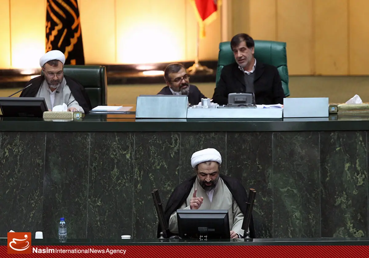 پیروز واقعی انتخابات، رهبری و مردم هستند که مدعیان تقلب را پای صندوق‌ها کشاندند