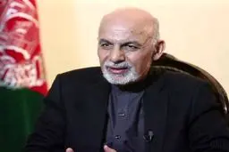اشرف غنی: طالبان بین صلح و جنگ انتخاب کند