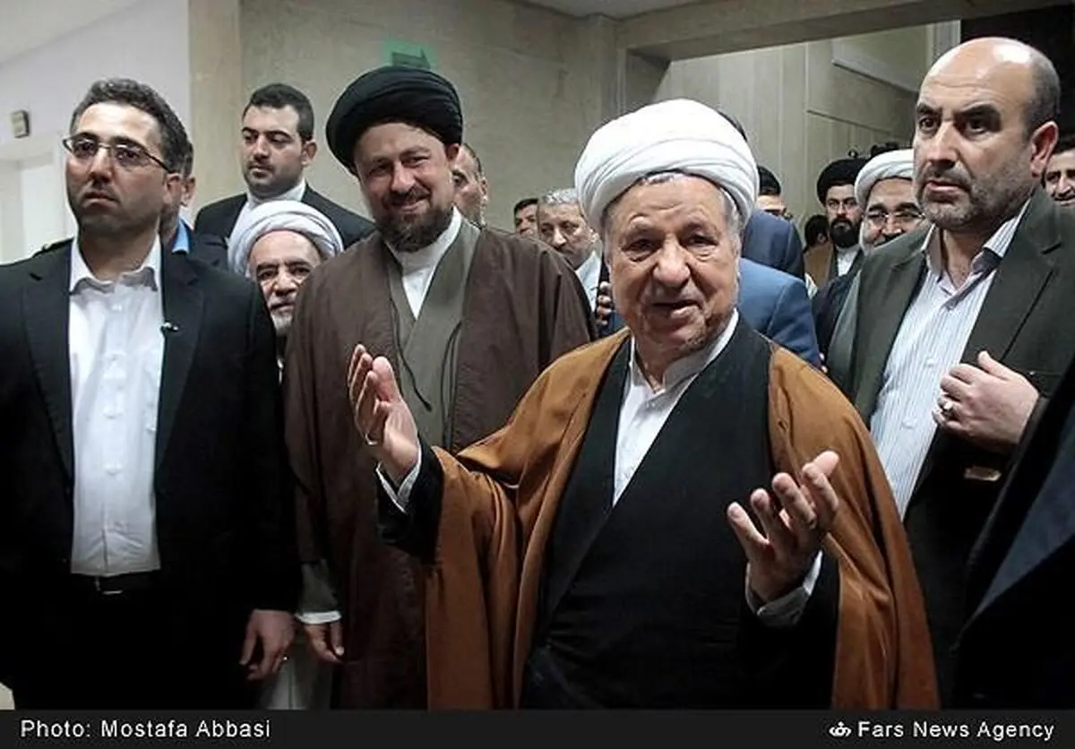 جایگزینی برای آیت‌‌الله واعظ طبسی پیدا نمی‌شود/ ایشان از لحاظ مغزی ایشان مشکل جدی دارند