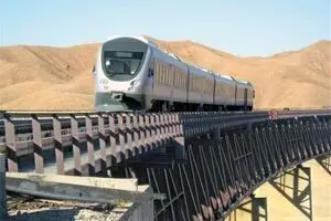 یاران آخوندی به جای پاسخگویی درباره واردات واگن، به مدیران سابق حمله کردند!