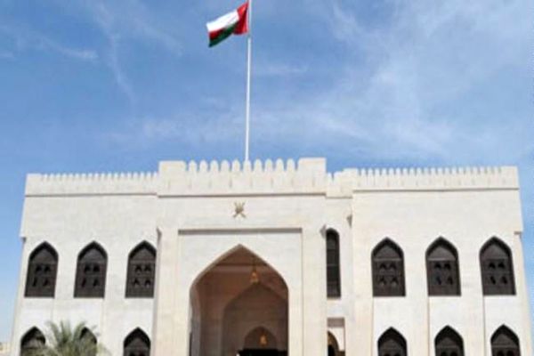 انفجار بمب اطراف سفارت عمان در قاهره