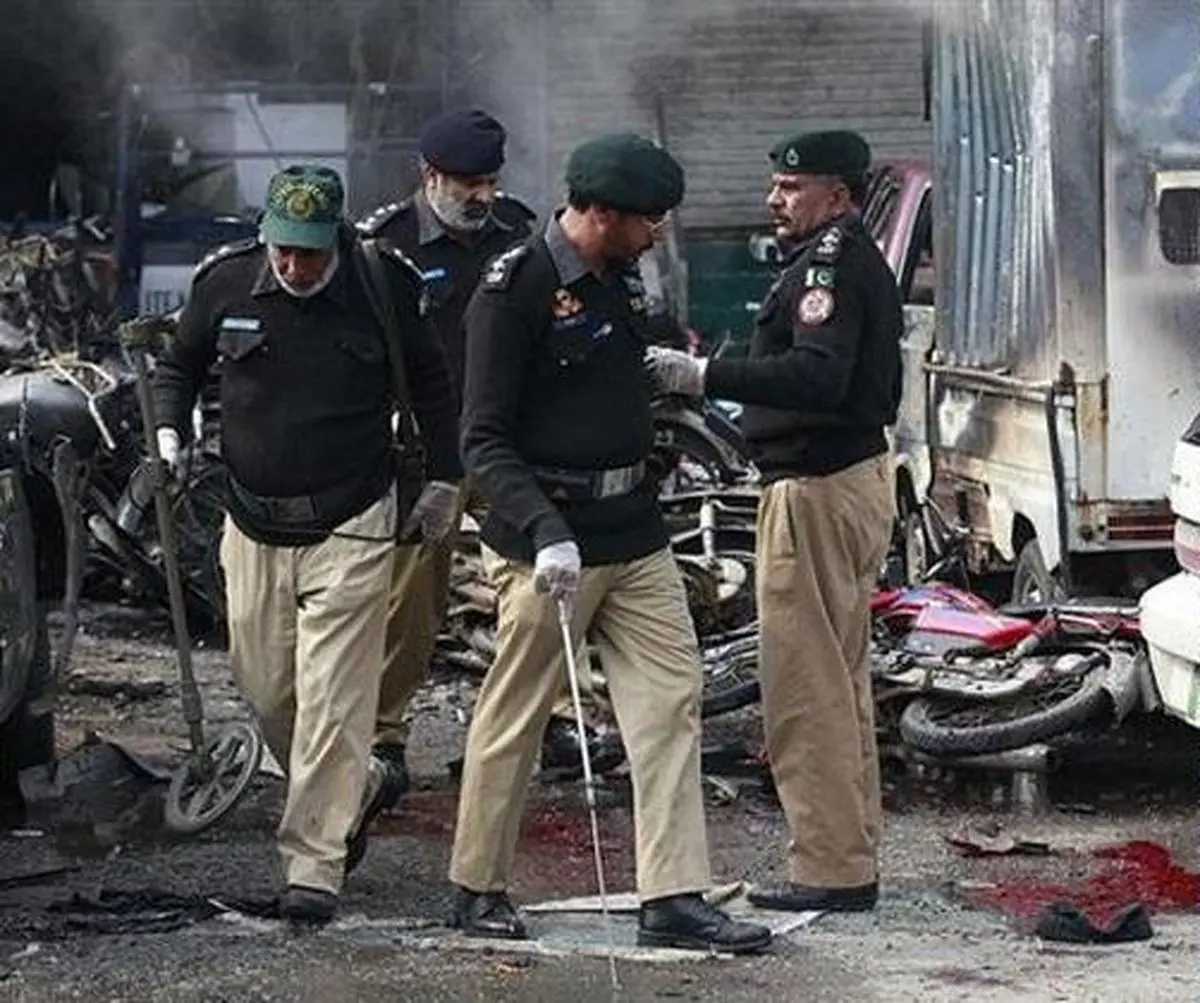 حمله انتحاری پاکستان، ۸ کشته و ۲۷ زخمی بر جا گذاشت