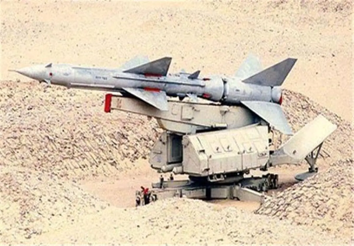 شلیک موشک "قاهر۱" به سوی مقر متجاوزان توسط ارتش یمن