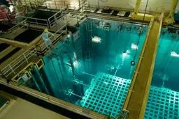 استادان گروه‌های معارف دانشگاه‌ها از رآکتور تهران بازدید می‌کنند