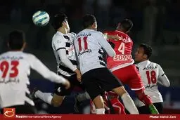 دایی به پرسپولیس رسید؛ استقلال به دنبال تثبیت صدرنشینی