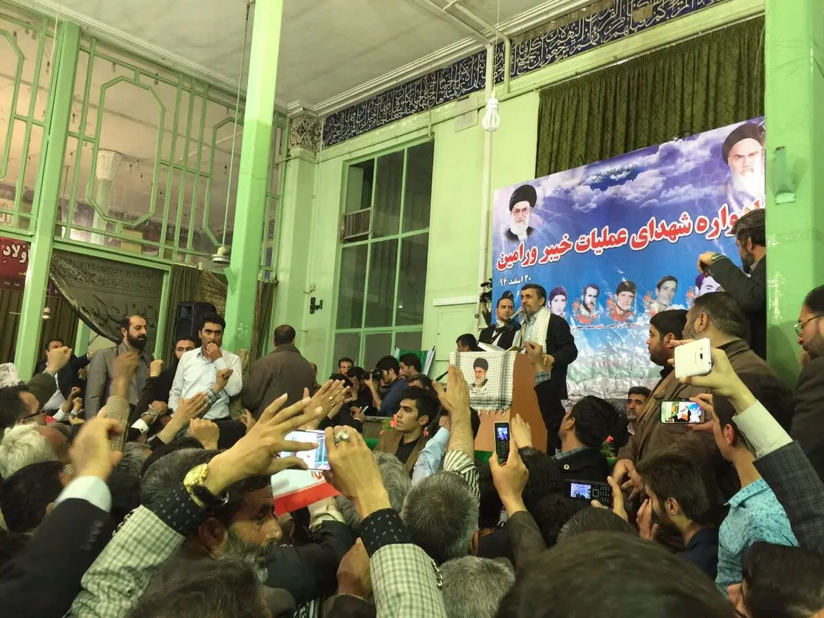 مسئولین به وعده "برداشتن تحریم‌ها" عمل کنند/ انقلاب یعنی اینکه ما در فقر نباشیم