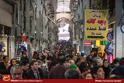 کاهش ۶۰ درصدی فروش پوشاک در شب عید امسال/ قیمت‌ها را پایین آوردیم، باز هم مردم نمی‌خرند