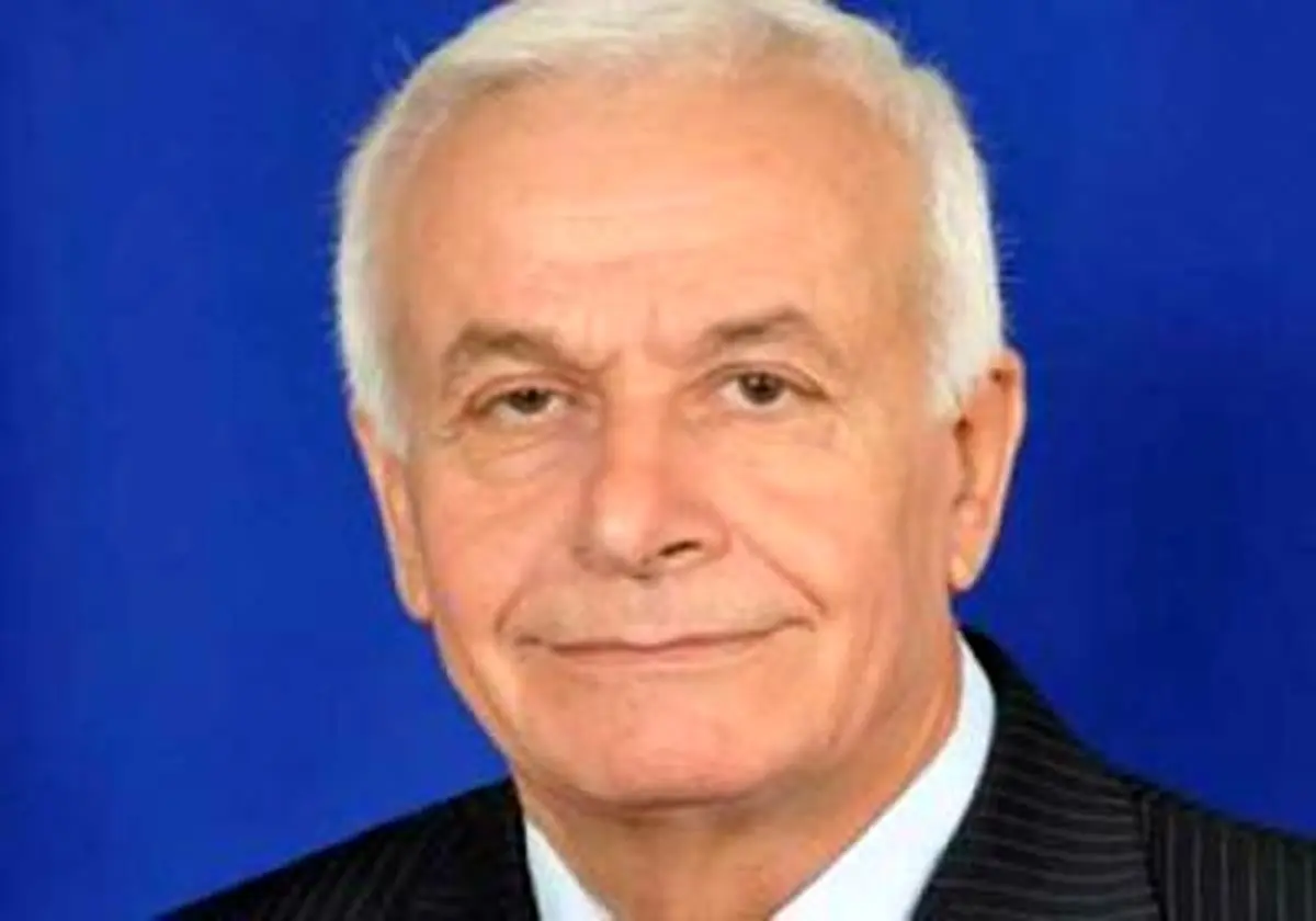 نویسنده عرب‌زبان: پرچم حزب‎الله باید بالا نگه داشته شود