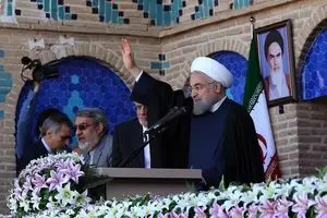 آقای روحانی! لیست ۱.۲میلیون نفری که سرکار بردید را منتشر کنید