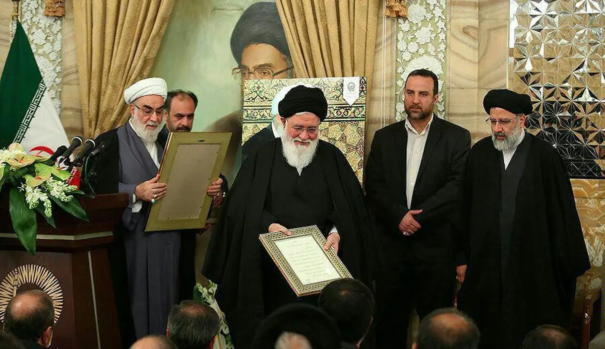 علاقه داشتم سال‌های پایانی عمرم را در جوار حرم مطهر رضوی خدمت کنم